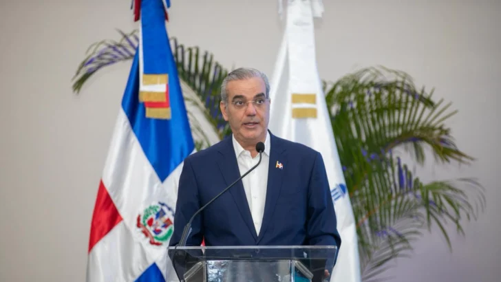 Abinader llama a consensuar acciones para modernizar el agro; Agricultura prioriza mecanización