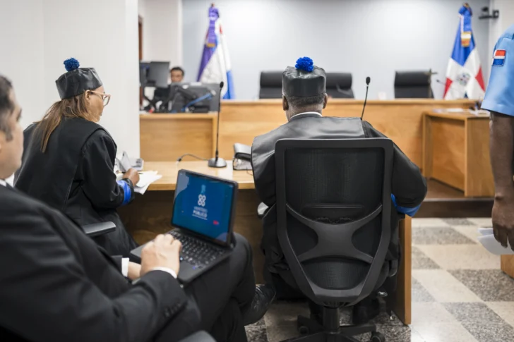 Camacho: 'Cualquier acto de corrupción terminará en los tribunales' Camacho: 'Cualquier acto de corrupción terminará en los tribunales'