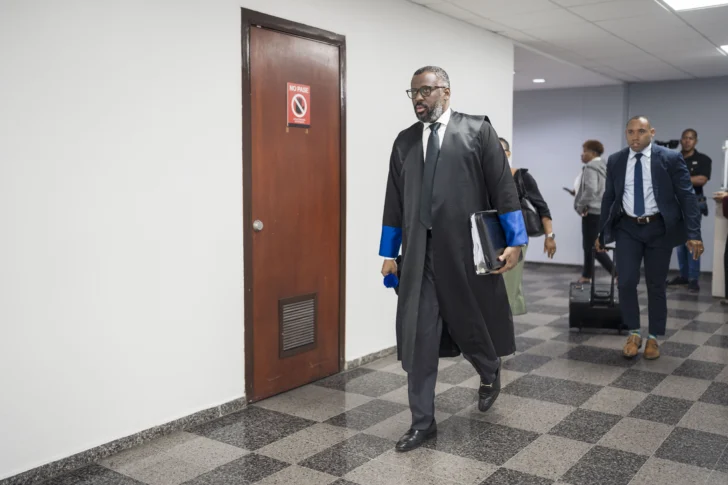 Camacho: 'Cualquier acto de corrupción terminará en los tribunales' Camacho: 'Cualquier acto de corrupción terminará en los tribunales'