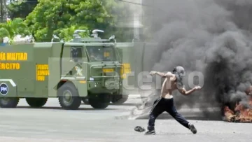 Camiones antimotines del Ejército llegan a San Francisco de Macorís ante llamado a huelga
