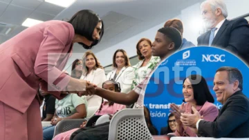 Primera dama y presidente de la SCJ dialogan con niños y adolescentes sobre el futuro de la justicia Primera dama y presidente de la SCJ dialogan con niños y adolescentes sobre el futuro de la justicia
