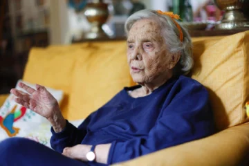 Elena, noventa y qué importa