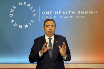 España advierte de que guerra en Irán puede encarecer alimentos, aunque descarta escasez