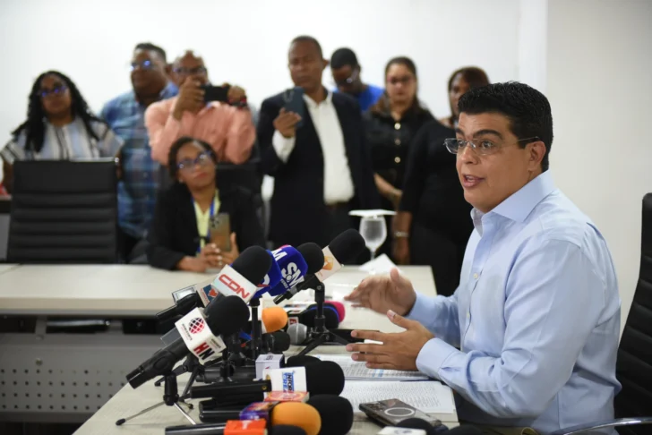 Fellito Suberví defiende obras de saneamiento de cañadas ejecutadas por la CAASD