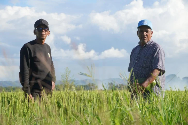 Foto-2-Productores-agricolas-del-Bajo-Yuna-respaldan-las-acciones-ejecutadas-por-el-INDRHI-728x486