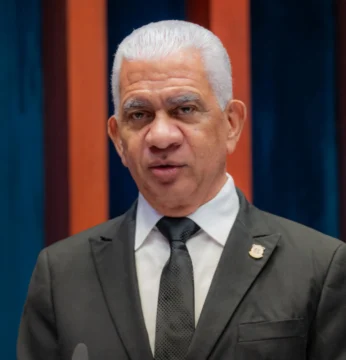 Ricardo de los Santos llama a vivir la Semana Santa con fe, prudencia y unidad nacional