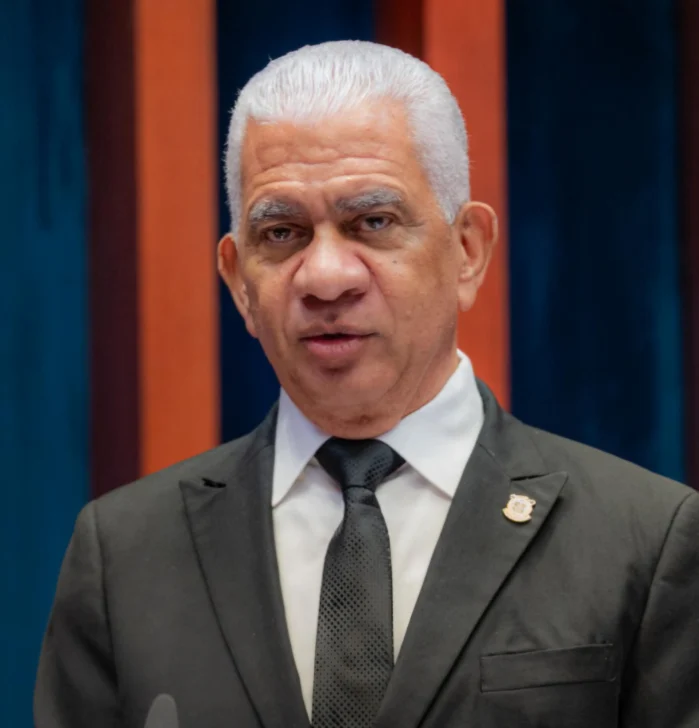 Ricardo de los Santos llama a vivir la Semana Santa con fe, prudencia y unidad nacional