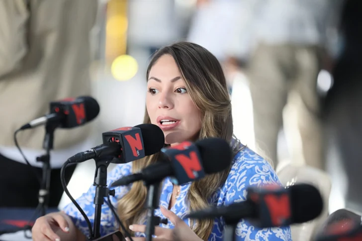 Iluminada Muñoz cumple cinco años en Z 101 y asume dirección de prensa