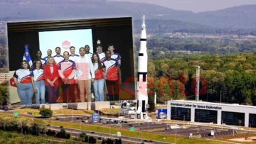 Equipo Apolo 27 de INTEC parte a Estados Unidos para representar a RD ante la NASA Equipo Apolo 27 de INTEC parte a Estados Unidos para representar a RD ante la NASA