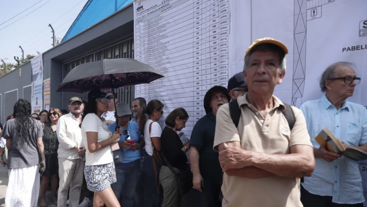 Unas 63.300 personas no votaron en Perú pese a instalación del 99,8 % de mesas electorales