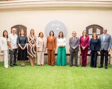 Primera dama participa en XXIII Jornada de Prevención de Abuso Infantil de Unibe