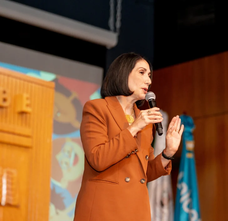 Lic.-Raquel-Arbaje-728x703