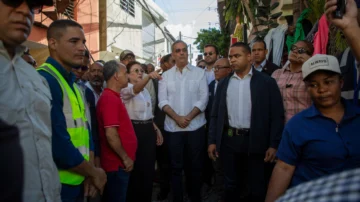 Abinader ordena solución 'definitiva' a inundaciones en sector Los Platanitos Abinader ordena solución 'definitiva' a inundaciones en sector Los Platanitos