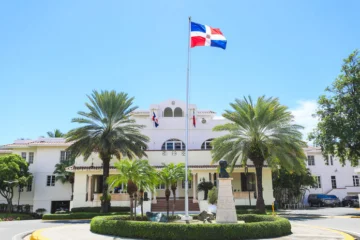 Dominicanos respaldan que los ingresos consulares vayan a la Cuenta Única del Tesoro