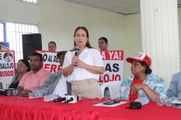 Organizaciones de La Caleta reclaman al Gobierno respuesta urgente a demandas pendientes