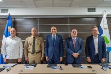 Nelson Arroyo preside primera reunión del Comité Nacional de Gestión de Riesgo en Comercio de Bienes