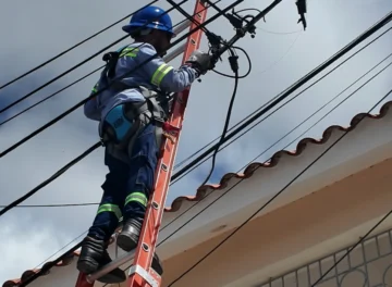 Edeeste reporta avance de 40.86 % en obras para mejorar el servicio eléctrico en La Romana