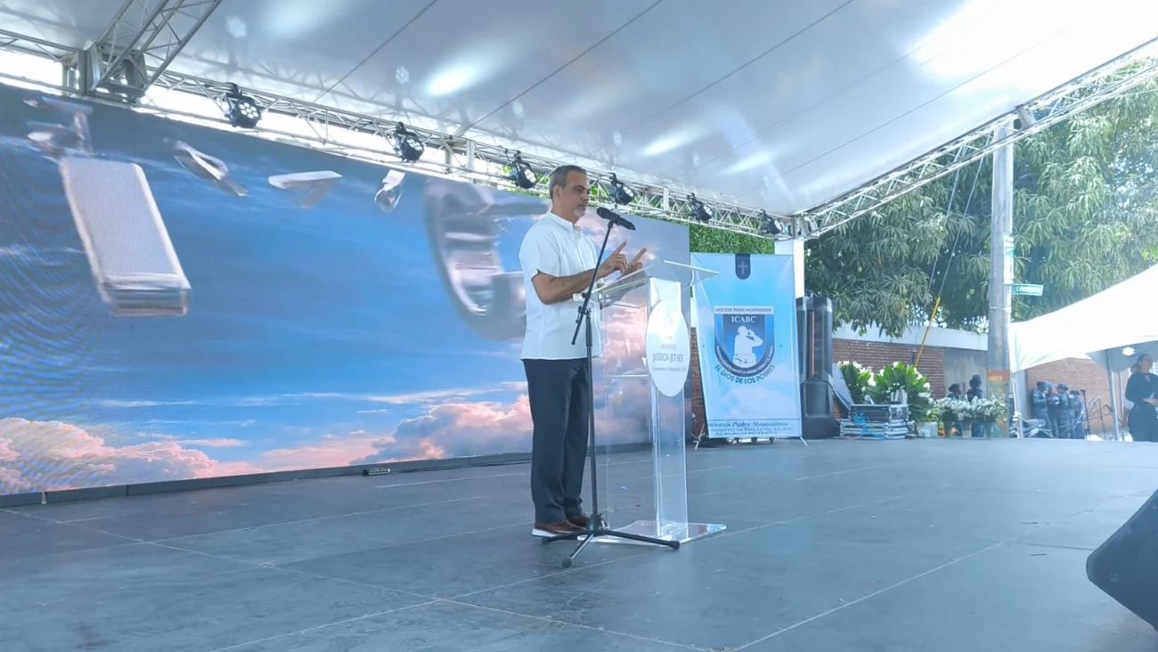 “Que la ambición no sea el norte”: sobreviviente del Jet Set recuerda a las víctimas y destaca labor de socorristas “Que la ambición no sea el norte”: sobreviviente del Jet Set recuerda a las víctimas y destaca labor de socorristas