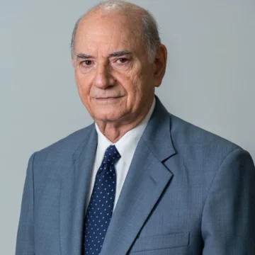 Quico Tabar asume coordinación del Plan de Regularización de Bancas de Lotería