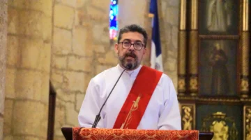 Tercera palabra del Sermón de las Siete Palabras aborda violencia, abandono y carga social de las mujeres