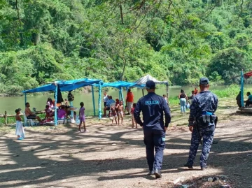 Calles despejadas y baja afluencia en balnearios en Santiago durante Sábado Santo Calles despejadas y baja afluencia en balnearios en Santiago durante Sábado Santo