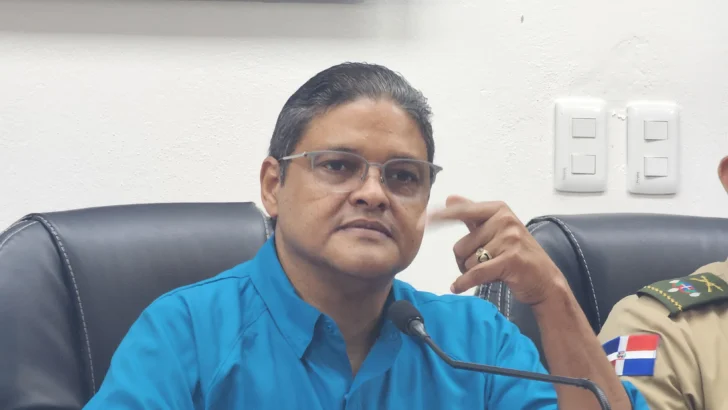 Méndez responde con tono de reproche a críticas por alertas: “Prefiero irme a mi casa antes que irrespetar” Méndez responde con tono de reproche a críticas por alertas: “Prefiero irme a mi casa antes que irrespetar”