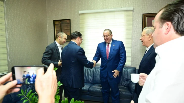 El precio de la crisis y el valor del diálogo El precio de la crisis y el valor del diálogo