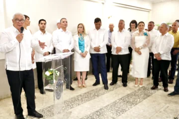 Gaud lanza Gaud lanza