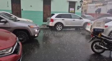 Reportan granizadas y lluvias intensas en el Gran Santo Domingo