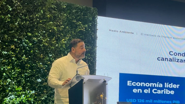 ¿Quién frenará las invasiones en las Dunas de Baní y qué papel jugarán la Armada y la Procuraduría?