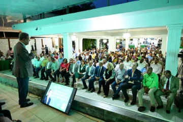 Leonel recorre el país con la FP activando motor electoral dos años antes de comicios