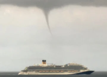 Tromba marina se avista frente a costas de Puerto Plata con vaguada activa