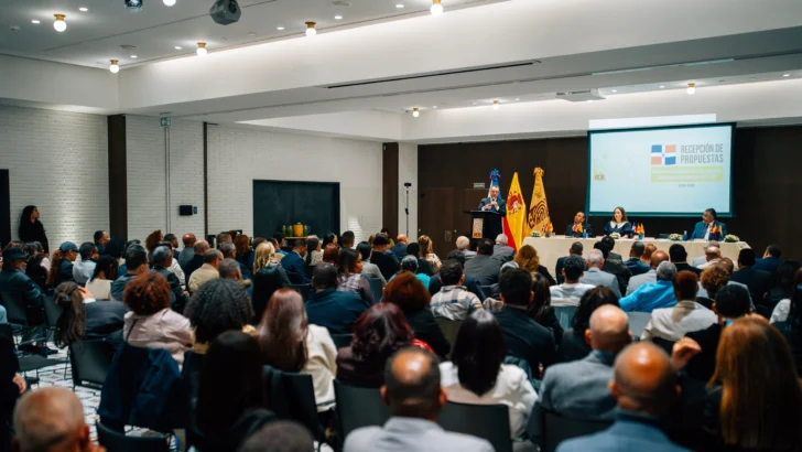 Dominicanos en España exigen espacio real para la sociedad civil en la organización electoral de 2028