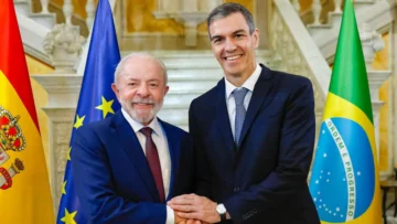 Sánchez y Lula dicen no a la guerra y firman 15 acuerdos de cooperación en su primera cita