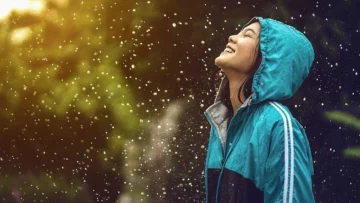 4 beneficios de salir bajo la lluvia, según la ciencia