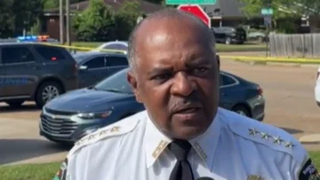 Ocho niños de entre 1 y 14 años mueren en un tiroteo en EE.UU. relacionado con una 