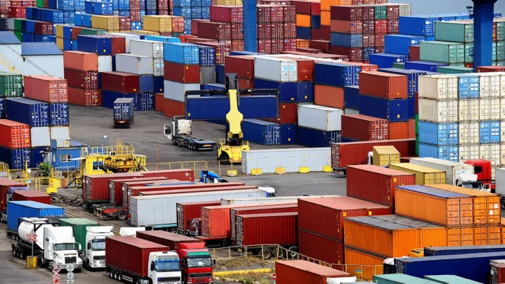 Exportaciones dominicanas deben adaptarse a mayores exigencias en certificaciones, financiamiento y respuesta ágil a los mercados