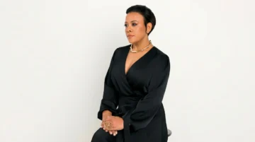 Alba Nely Familia cierra ciclo en CDN tras liderar su transformación y consolidación multiplataforma