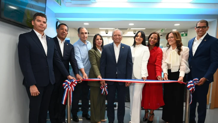 Banreservas fortalece su cercanía con los clientes con nueva oficina en Merca Jumbo