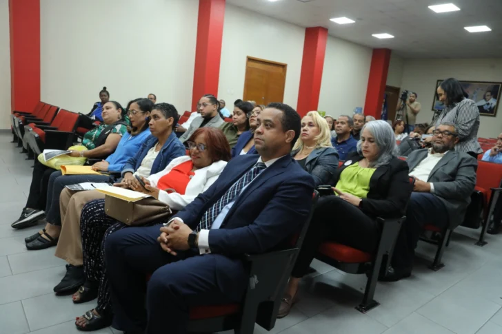 UASD pone en circulación nuevo Reglamento de validaciones de estudios y títulos