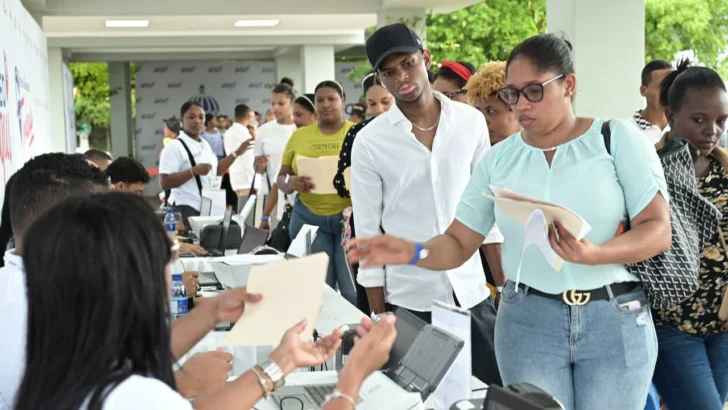 Empleo formal crece 3.21 % en el primer trimestre 2026 