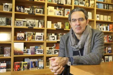 Juan Gabriel Vásquez: La literatura es lugar de duda frente al juicio constante de redes Juan Gabriel Vásquez: La literatura es lugar de duda frente al juicio constante de redes