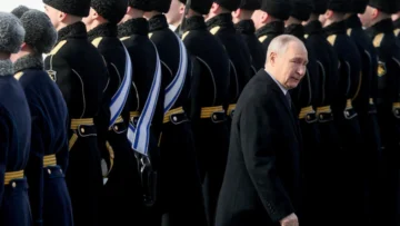 ¿Paranoia o guerra psicológica?: cómo Putin parece desconfiar de su propia sombra