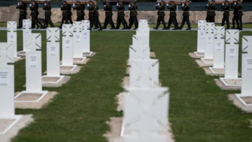 Ucrania: el cementerio militar ilegal que divide al país