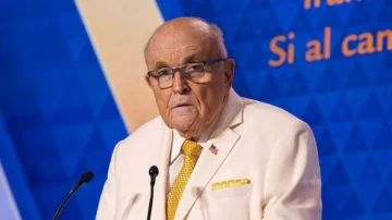 Hospitalizan a Rudy Giuliani, exalcalde de Nueva York, que se encuentra 