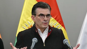 Protestas en Bolivia: presidente Paz anuncia reducción del 50 de su salario y el de sus ministros