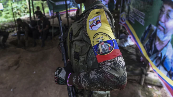 Colombia investiga combate entre disidencias de las FARC que habría dejado múltiples víctimas de esos grupos
