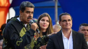 El gobierno de Venezuela extradita a EE.UU. al empresario colombiano Alex Saab, aliado y supuesto testaferro de Nicolás Maduro