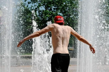 'Es una locura alucinante': por qué esta semana los récords de temperatura en Europa occidental no solo se están batiendo, sino pulverizando 'Es una locura alucinante': por qué esta semana los récords de temperatura en Europa occidental no solo se están batiendo, sino pulverizando