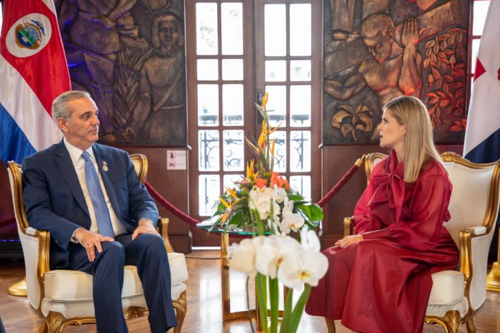Presidente Abinader sostiene reunión bilateral con la mandataria electa Laura Fernández Delgado para fortalecer relaciones entre República Dominicana y Costa Rica